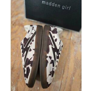 Madden Girl Giia Suede Cow Print Comfort Cushioned Terry Lined Low Athletic Shoe